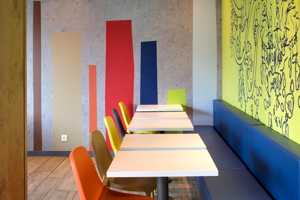 Ibis Budget Montceau Les Mines エクステリア 写真